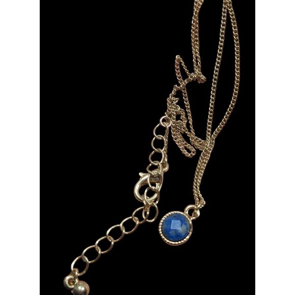 Minimalist Lapis Lazuli Gemmed Mini Pendant Necklace - Picture 3 of 6
